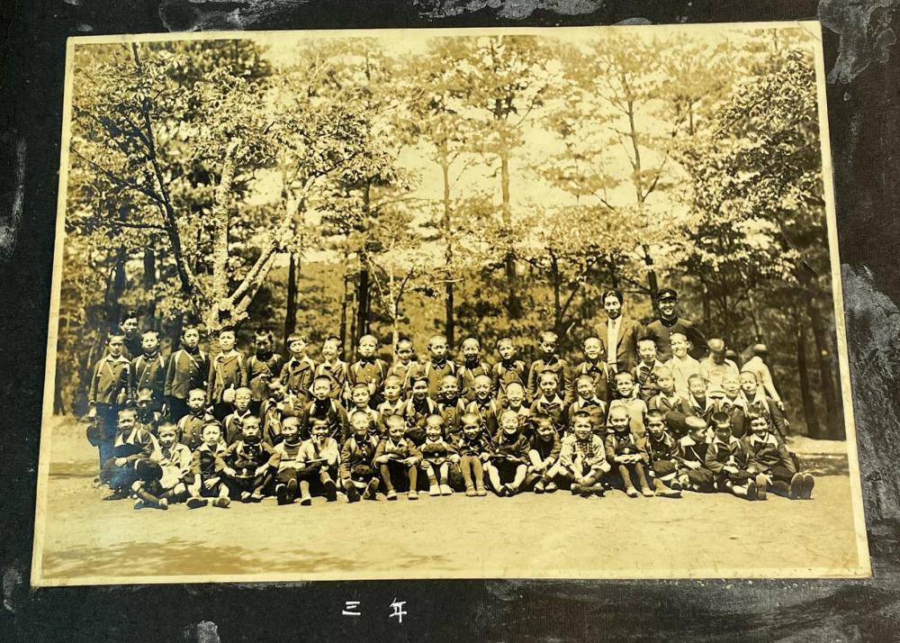 RARE Vintage 1940's Japanese Photo Album w/ 91 Photos (Military School, Swimming, Etc..)