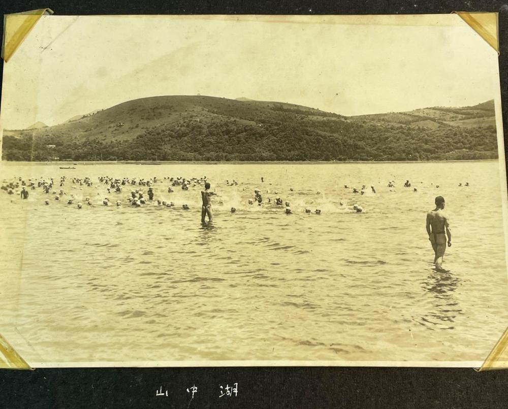 RARE Vintage 1940's Japanese Photo Album w/ 91 Photos (Military School, Swimming, Etc..)